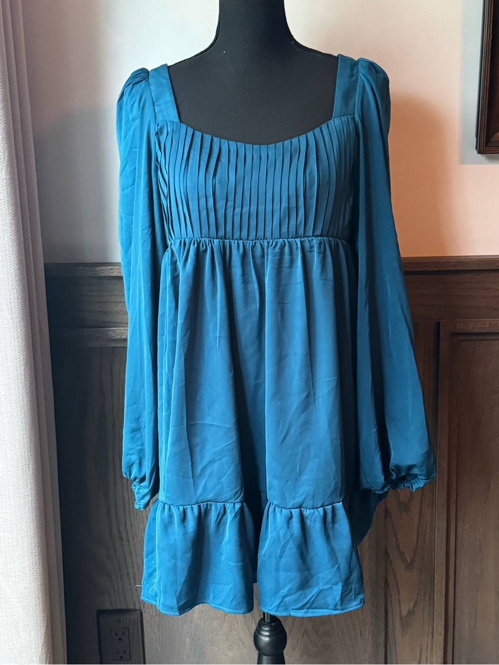 New In Teal Long-Sleeve Pleated Babydoll Dress large nwt